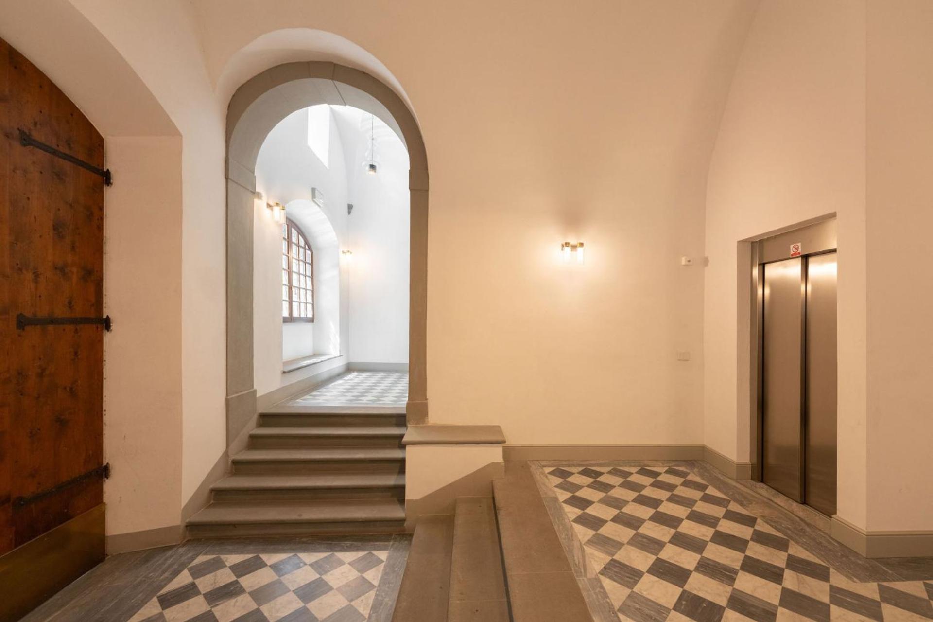 - Grant Palagio 1 Bedroom In Duomo Apartment *